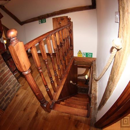 Molland Manor House Bed & Breakfast Сандвіч Номер фото