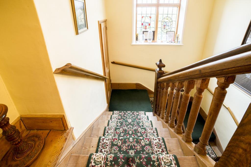 Molland Manor House Bed & Breakfast Сандвіч Екстер'єр фото