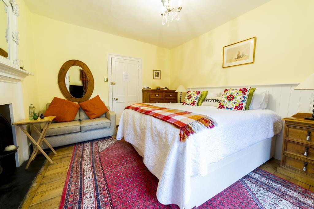 Molland Manor House Bed & Breakfast Сандвіч Екстер'єр фото