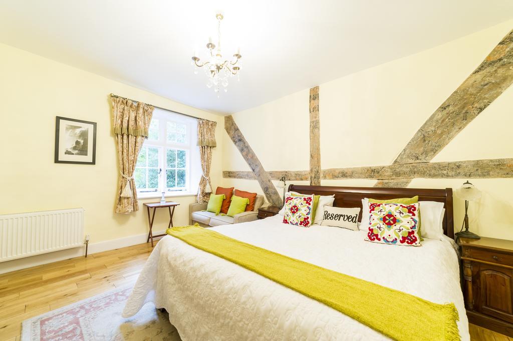 Molland Manor House Bed & Breakfast Сандвіч Екстер'єр фото