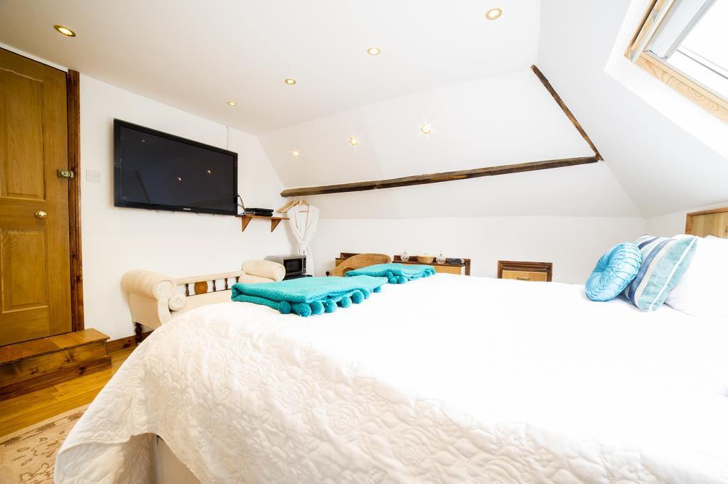 Molland Manor House Bed & Breakfast Сандвіч Екстер'єр фото